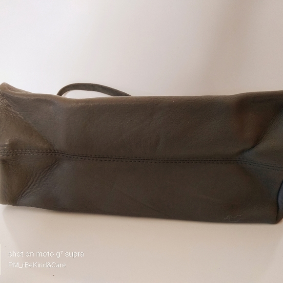 NOWT Mark & Graham Brooklyn Tote Large Olive - Picture 5 of 5